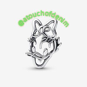 Pandora Disney Daisy Duck Openwork Charm